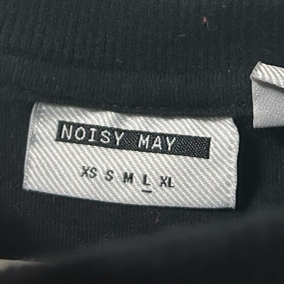 Noisy May Crop Bustier Tee - Picture 3 of 3